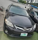 A picture of Toyota Corolla 012