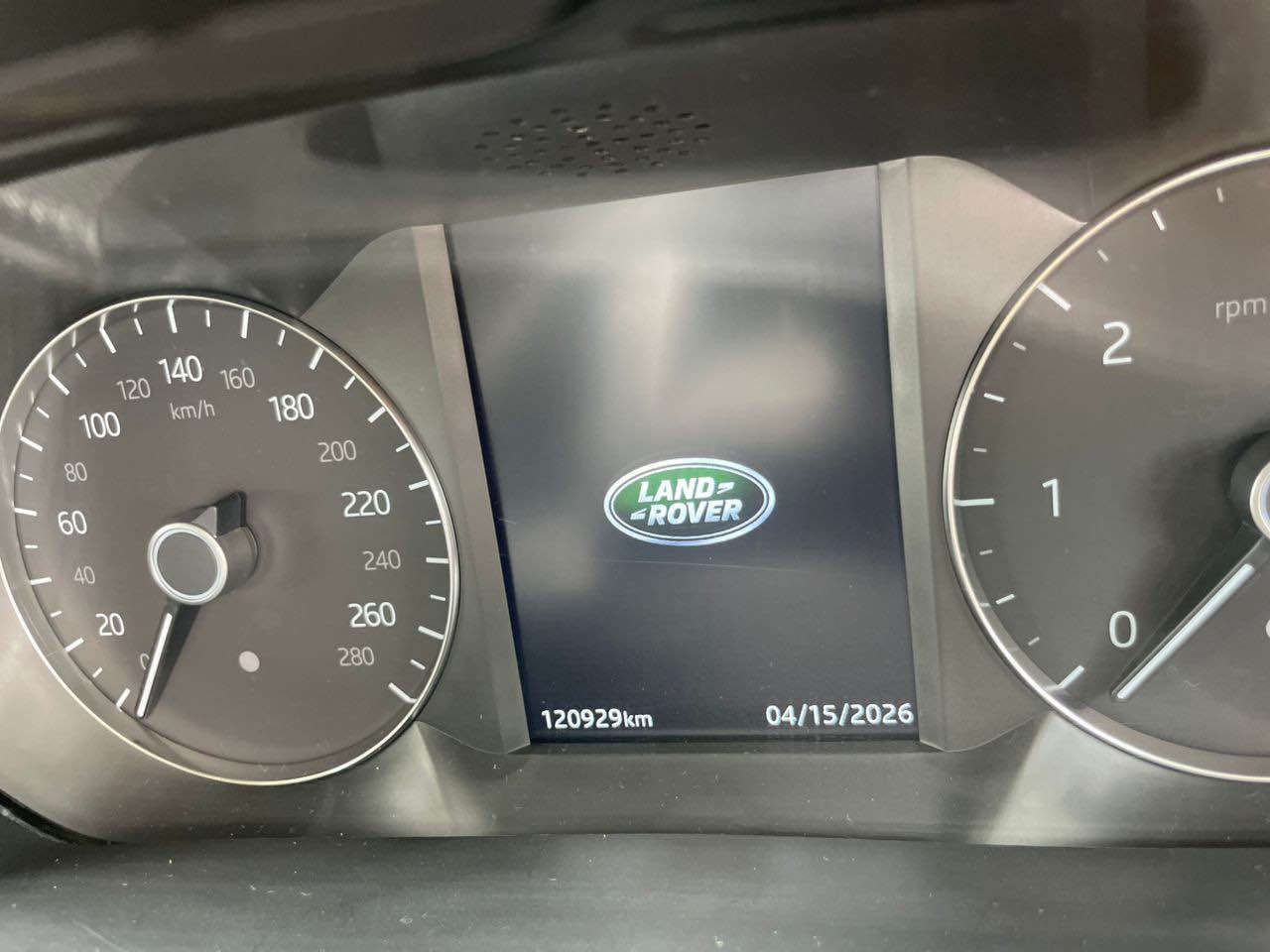 A picture of 2018 Range Rover Velar Call 0709446672 0765424123