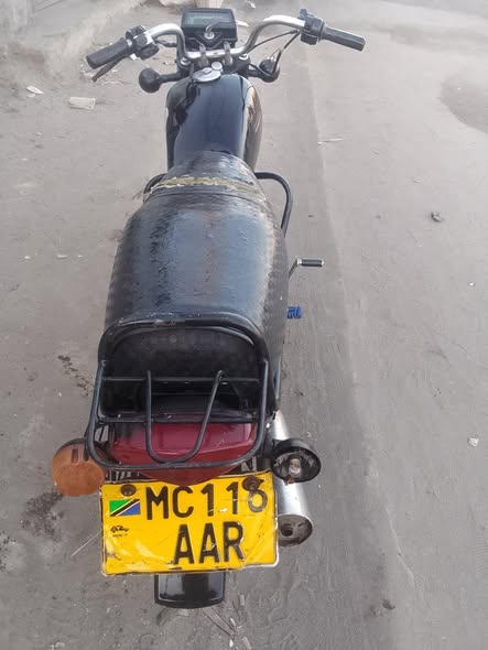 A picture of 2014 Bajaj bajaj