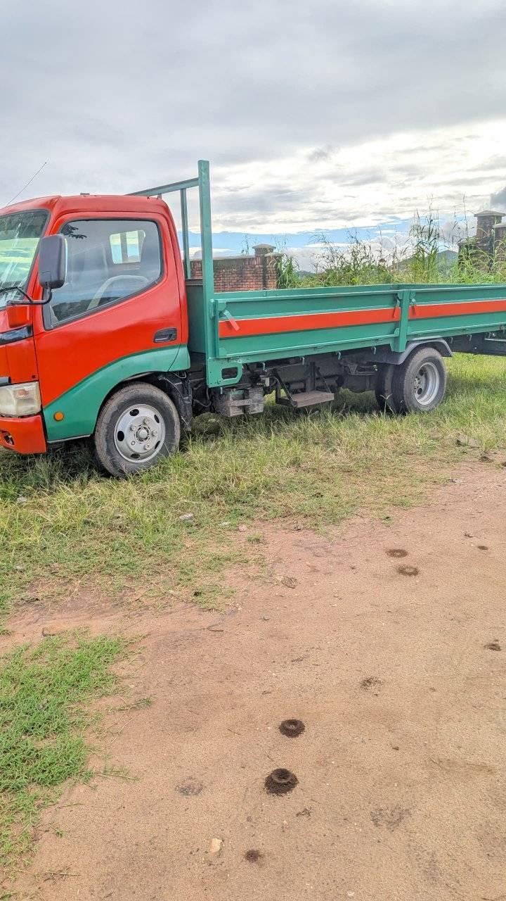 hino trucks