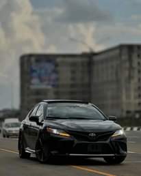 A picture of GOOD DEAL BLACK ON BLACK TOYOTA CAMRY XSE 2021 WITH