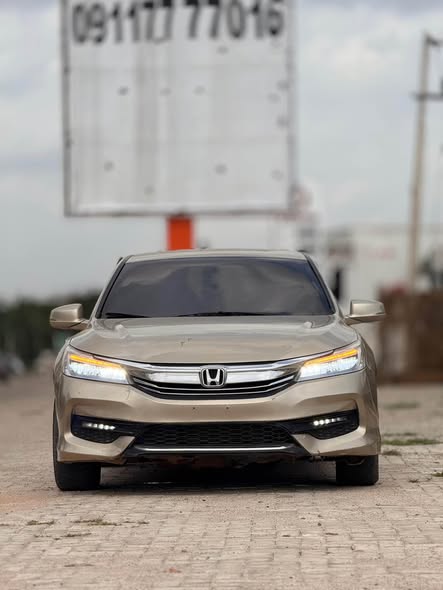 A picture of HONDA ACCORD SPORT Extremely clean 2014 up 2017 Original duty