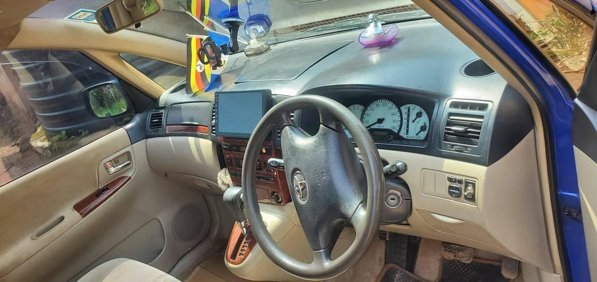 A picture of 2001 Toyota spacio super new shape new model