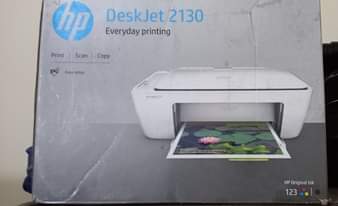A picture of Laptop hp na printer mpiya