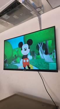 A picture of Mitech 32 smart tv frameless with also inbuilt free to