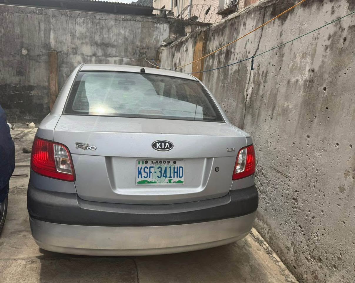 A picture of Kia Rio 2008