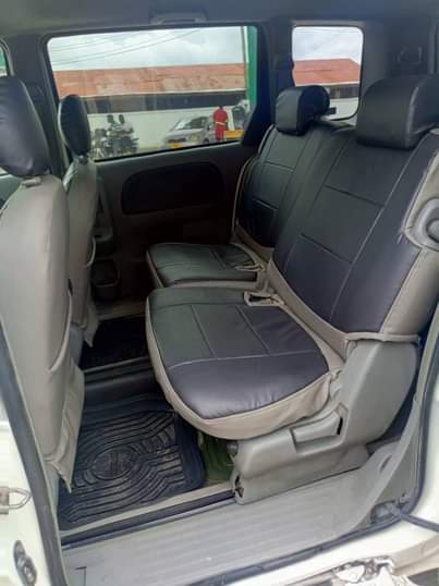 A picture of Toyota Sienta