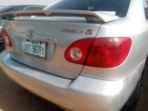 A picture of 2004 Toyota Corolla Le