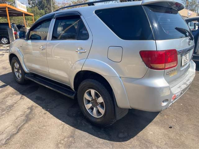 used toyota fortuner