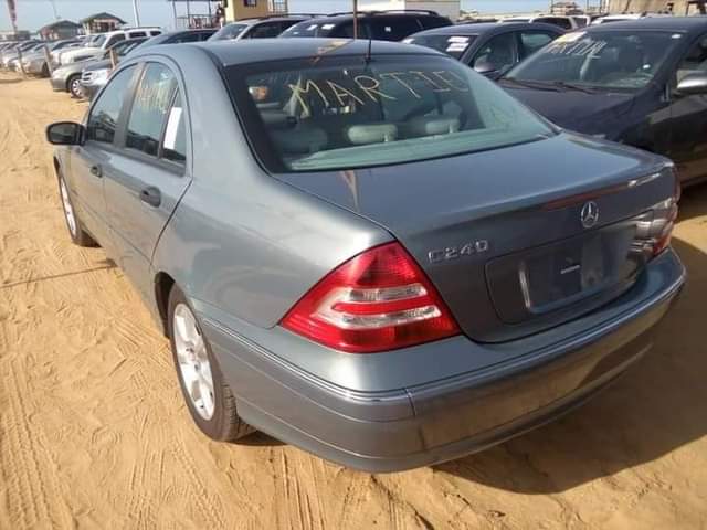 A picture of Mercedes Benz E 350 2008 09061825415