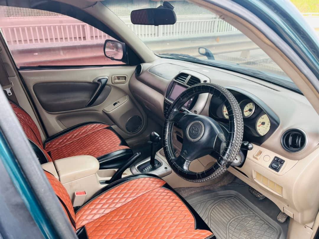 A picture of RAV 4 KILLTIME BEI 8.9M CALL 0627559985