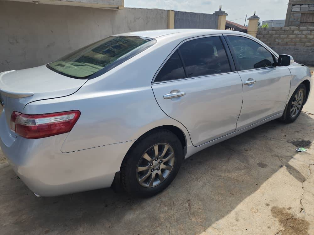 A picture of 09 Camry
