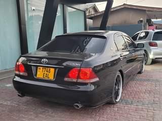 A picture of Toyota Crown Athlete