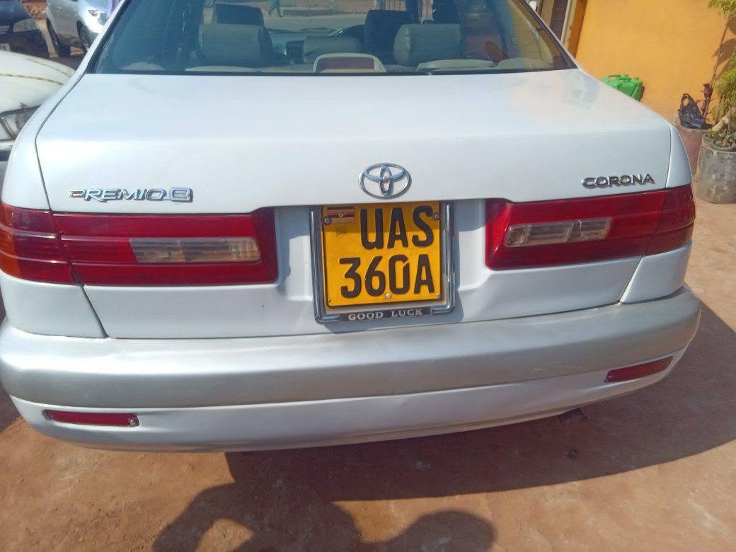 toyota premio