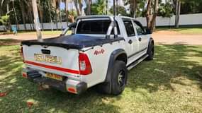 classifieds/cars isuzu