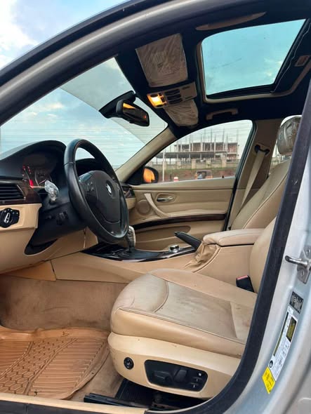 A picture of BMW E90 2011
