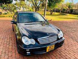 classifieds/cars mercedes