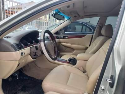 A picture of 5 Months Registered 2004 Lexus ES300