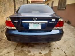 A picture of FIRST OWNER TOYOTA CAMRY 06 DIRECTLY FROM OWNER THE CAR