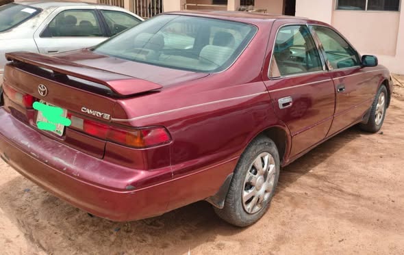A picture of Toyota camry pencil