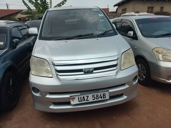A picture of Toyota Noah 16 millions negotiable CALL 0786 92 82 59