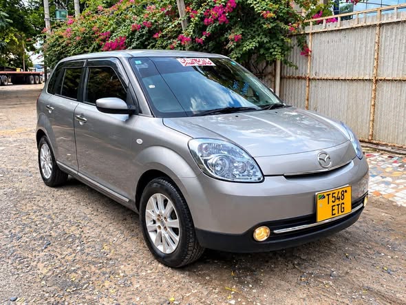 A picture of MAZDA DEMIO