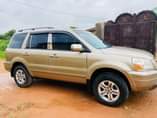 A picture of Honda pilot