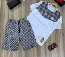 A picture of Shirt