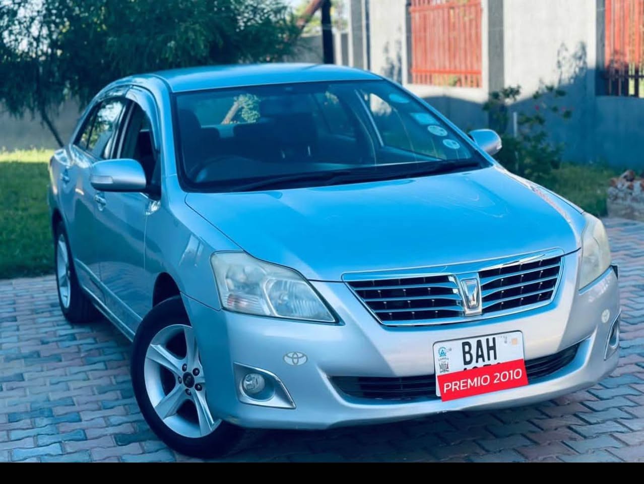 toyota premio