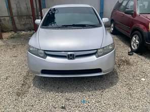 A picture of Brand Honda Model Honda Civic Year 2007 First body Price