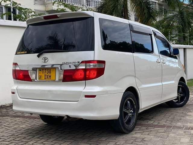 toyota alphard
