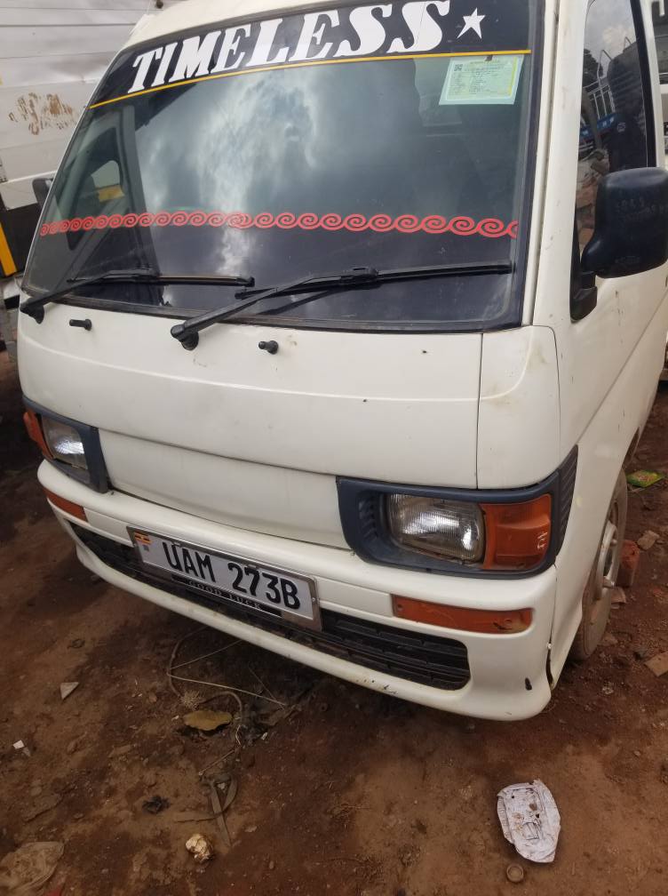 A picture of Nyogeza 6 8m Call 0701488581 What s app 0776417404