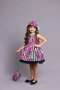 A picture of 3 set turkey dresses