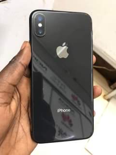 A picture of Iphone x 256gb