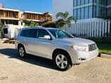 A picture of Maker STANDARD TOKUNBO TOYOTA HIGHLANDER LIMITED EDITION FULL OPTION THUMP