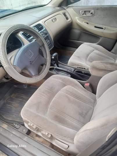 A picture of 2006 HONDA ACCORD honda