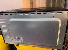A picture of Sombetini