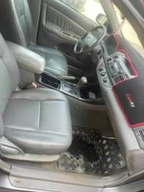 A picture of 2004 Toyota Camry Le First body