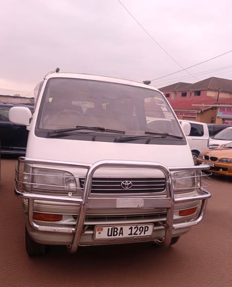A picture of SUPER CUSTOM HIACE