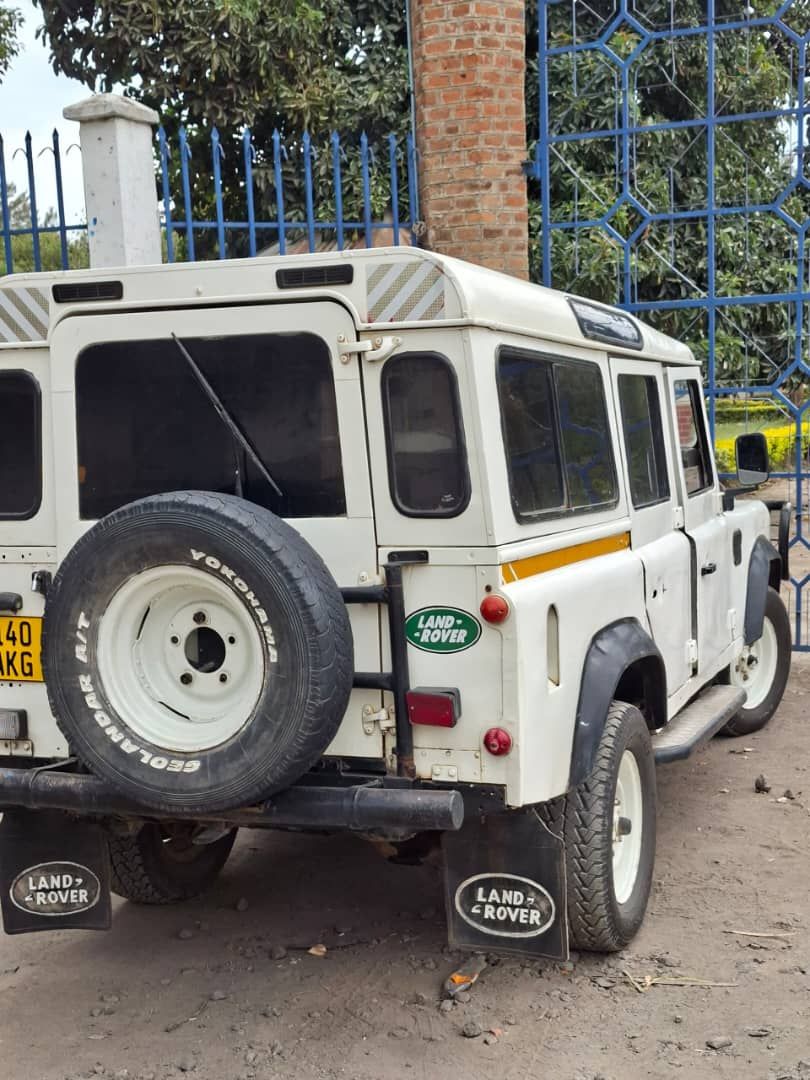 A picture of LANDROVER DEFENDER
