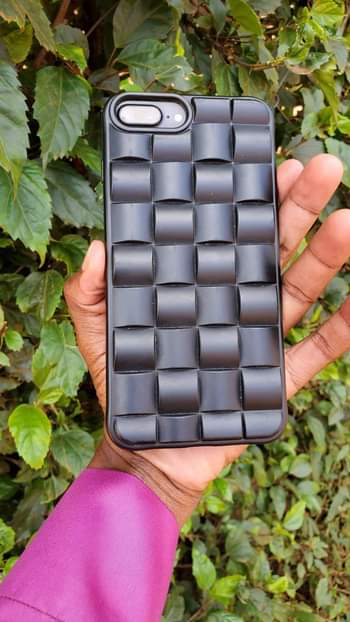 A picture of IPhone 7 plus MONEY NEEDED URGENTLY