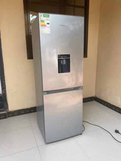 A picture of Nauza vitu used Nipo Ubungo riverside Mawasiliano WhatsApp 0715250034 Pia