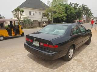 A picture of Toyota Camry Pecil light for sale