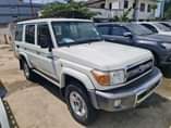 A picture of 2014 land cruizer