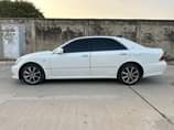 A picture of PRICE BEI 12 8M Contacts 0620858707 0657262757 TOYOTA CROWN ATHLETE