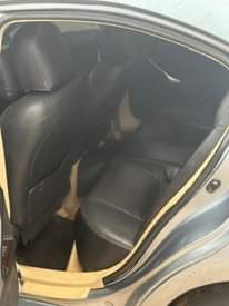 A picture of IS 250