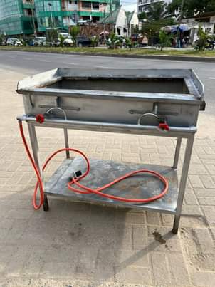 A picture of Jiko la chapati clean Sanaa Bei 185000 Pigaa 0744438090 Delivery