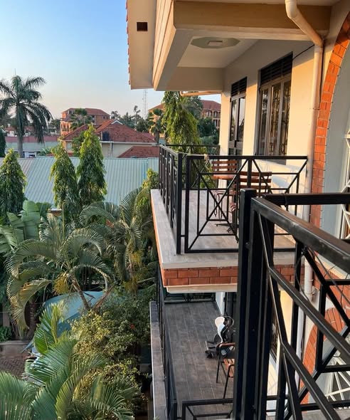 A picture of 2 beds 2 bath Apartment condo
