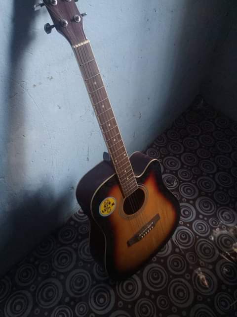 A picture of Guitar