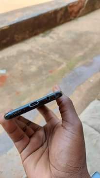 A picture of Samsung S8